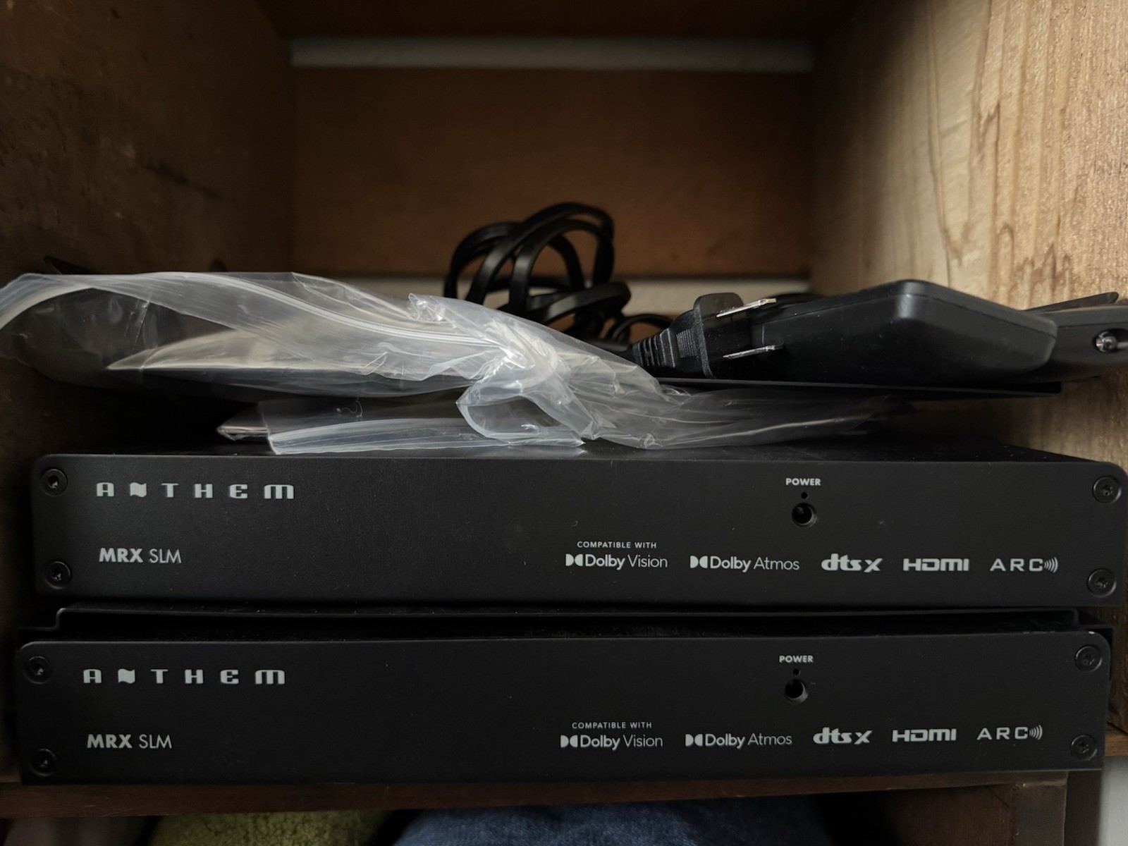 Anthem MRX SLM Home Theater Receiver w/ Remote & Power