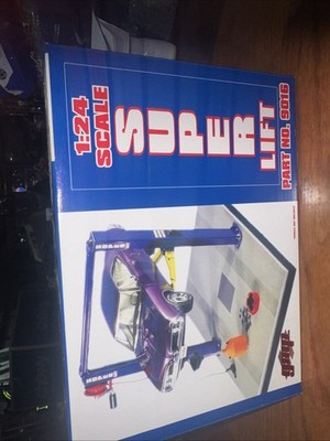 1/24 Scale GMP Die-Cast Super Lift Model Car Lift *Never Opened