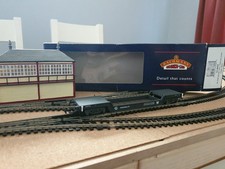 Bachmann 45 Ton Bogie Well Wagon GWR Dark Grey 33-900D