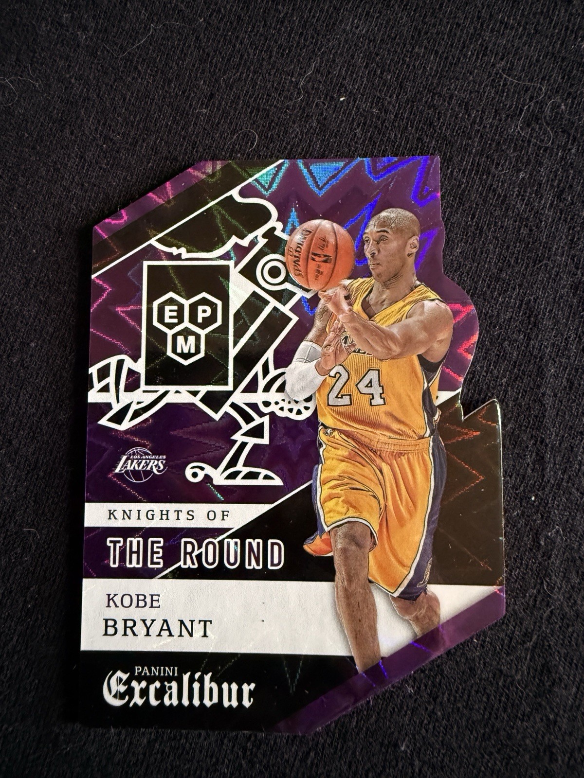 2015-16 Panini Excalibur - Knights of the Round Kobe Bryant #8