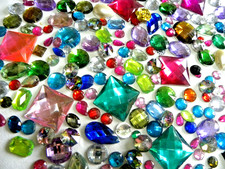 Approx 200 rhinestone acrylic rhinestones sew on DIY Oriental Carnival remaining stock R65