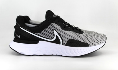 Nike React Miler 3 Laufschuhe UK 8,5 weiß schwarz DD0490-101