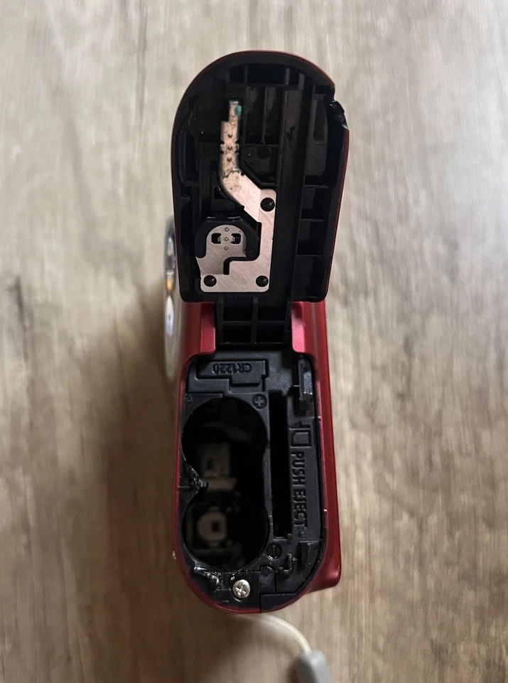 Cámara digital Canon PowerShot A495 10,0 MP - piezas rojas Foto 3 de 4