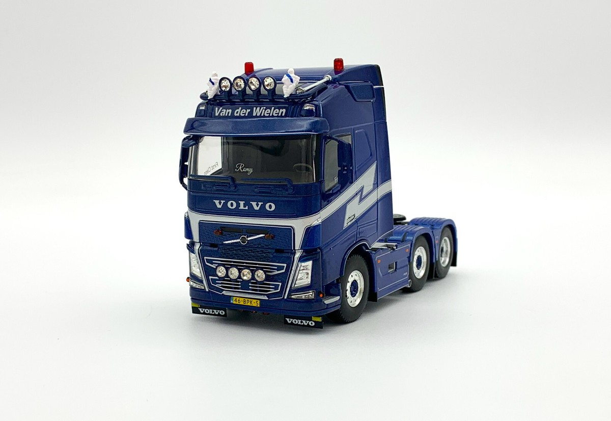 Camion Volvo FH4 Globetrotter 6x2 WSI 1:50 - V.O.F. Van Der Wielen - Neuf