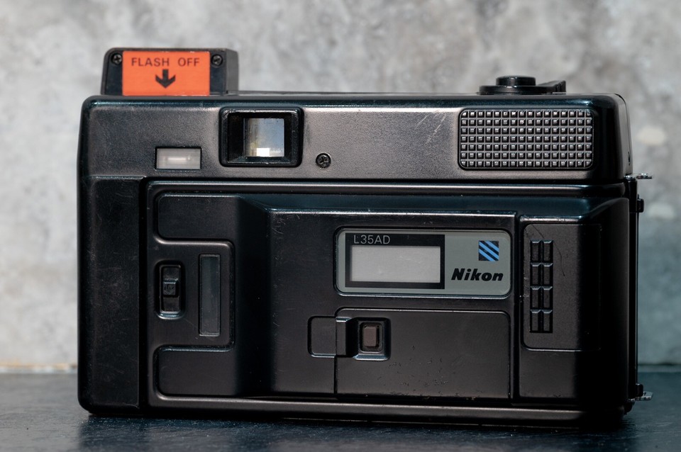 SPARES / REPAIR Nikon L35AD 1000 ISO 35mm Point & Shoot Film Camera