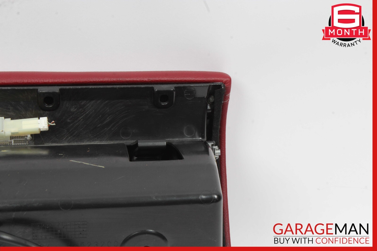 03-13 Maserati Quattroporte M139 Dashboard Glove Box Compartment Cover OEM