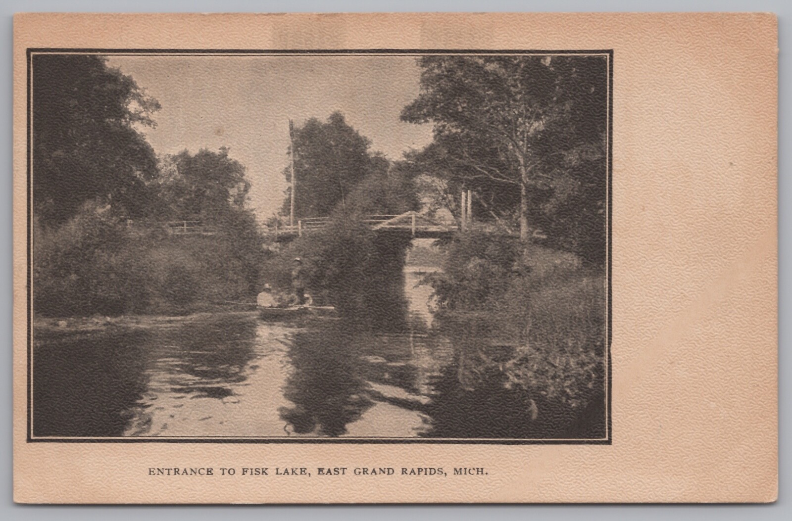 Postcard Entrance to Fisk Lake East Grand Rapids Michigan MI Early