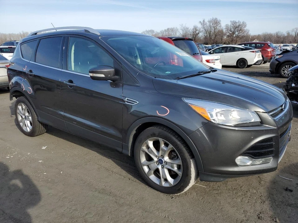 Used Right Windshield Wiper Motor fits: 2016 Ford Escape Right Grade A - Image 4 of 4