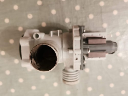 Logik Waschmaschine L712WM13 Ablaufpumpe