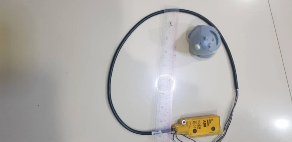 Adam E 1m ABB Eden cable Safety adame 2TLA020051R0900 ABB Jokab Adam-e Used - Image 2 of 4