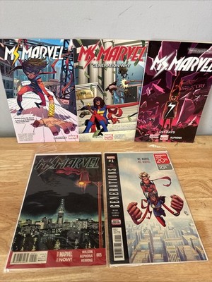 Lot of 3 Ms. Marvel TPB Graphic Novels Paperback Novel Lot Plus 2 Loose Comics