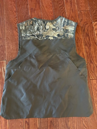 Magellan Hunting Camouflage Vest. Small. 1/2 zip, Open Both Sides. - Picture 6 of 8