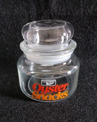 Vintage Keebler Oyster Snacks Cracker Jar 12 oz Canister Anthropomorphic Oyster