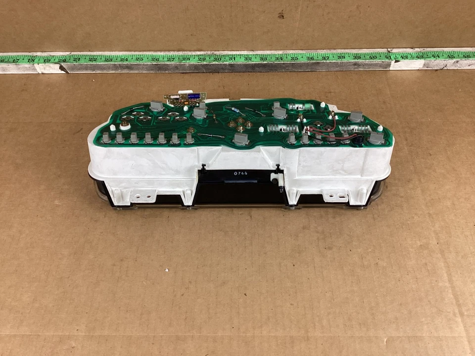 1993 - 1995 Mercury Villager спидометр приборной панели 139K миль 257-01714 - Изображение 4 из 4