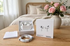Apple AirPods Pro 2nd Generation OriginalMagSafe Case Noise Cancelling Excellent