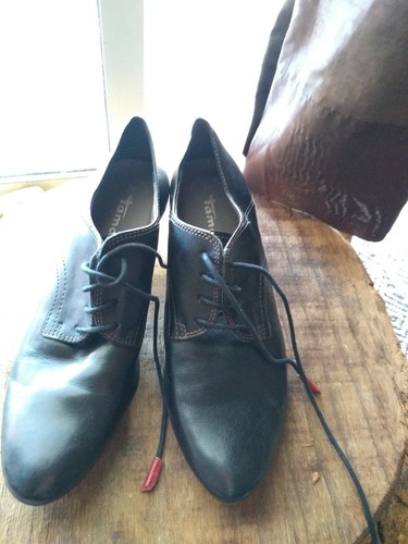Tamaris 39 Black Lace Up Shoes Brand 