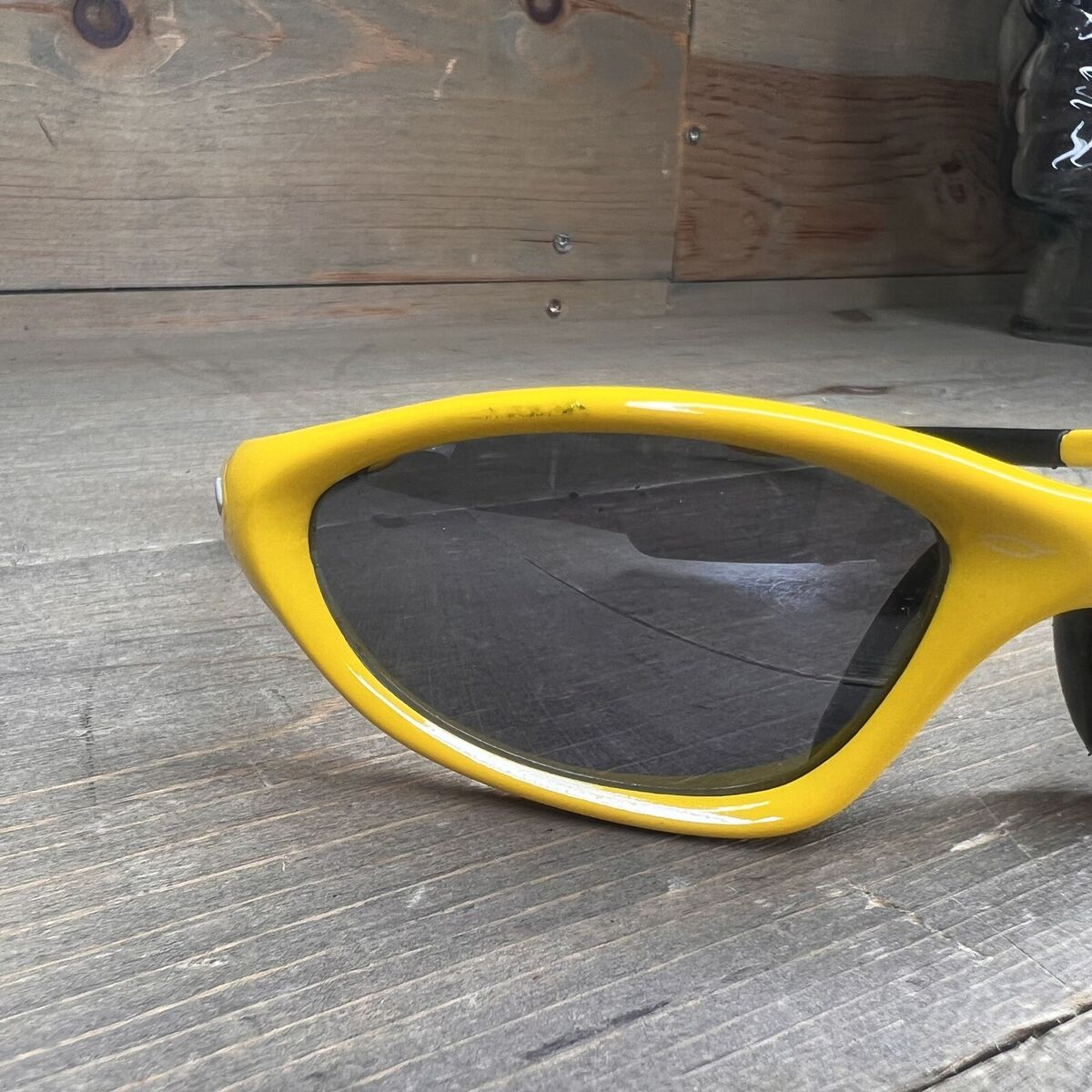 Vintage Oakley Twenty XX Glossy Yellow Wrap Sunglasses Y2K Vintage Oakley Twenty XX Glossy Yellow Wrap Sunglasses Y2K