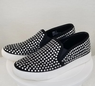 STEVE MADDEN SIMBA BLACK GROMMET STUDDED FLATS