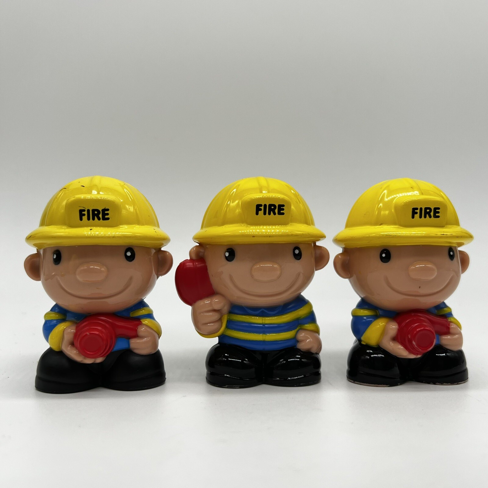 Fisher Price Little People Plastic Fireman 2 5/8