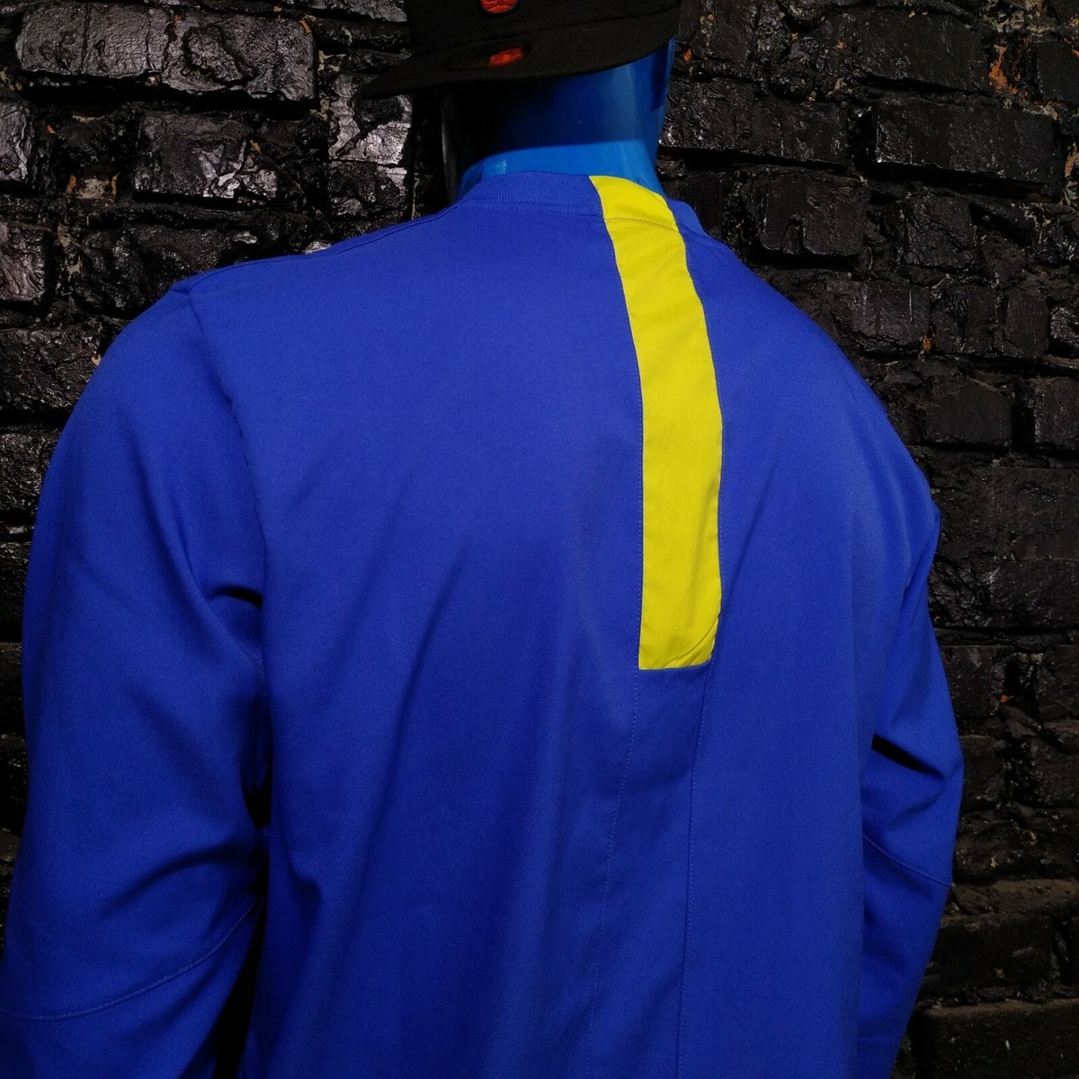 Veste D'Entraînement Everton FC Umbro – Bleu Marine – Taille XL – Neuve