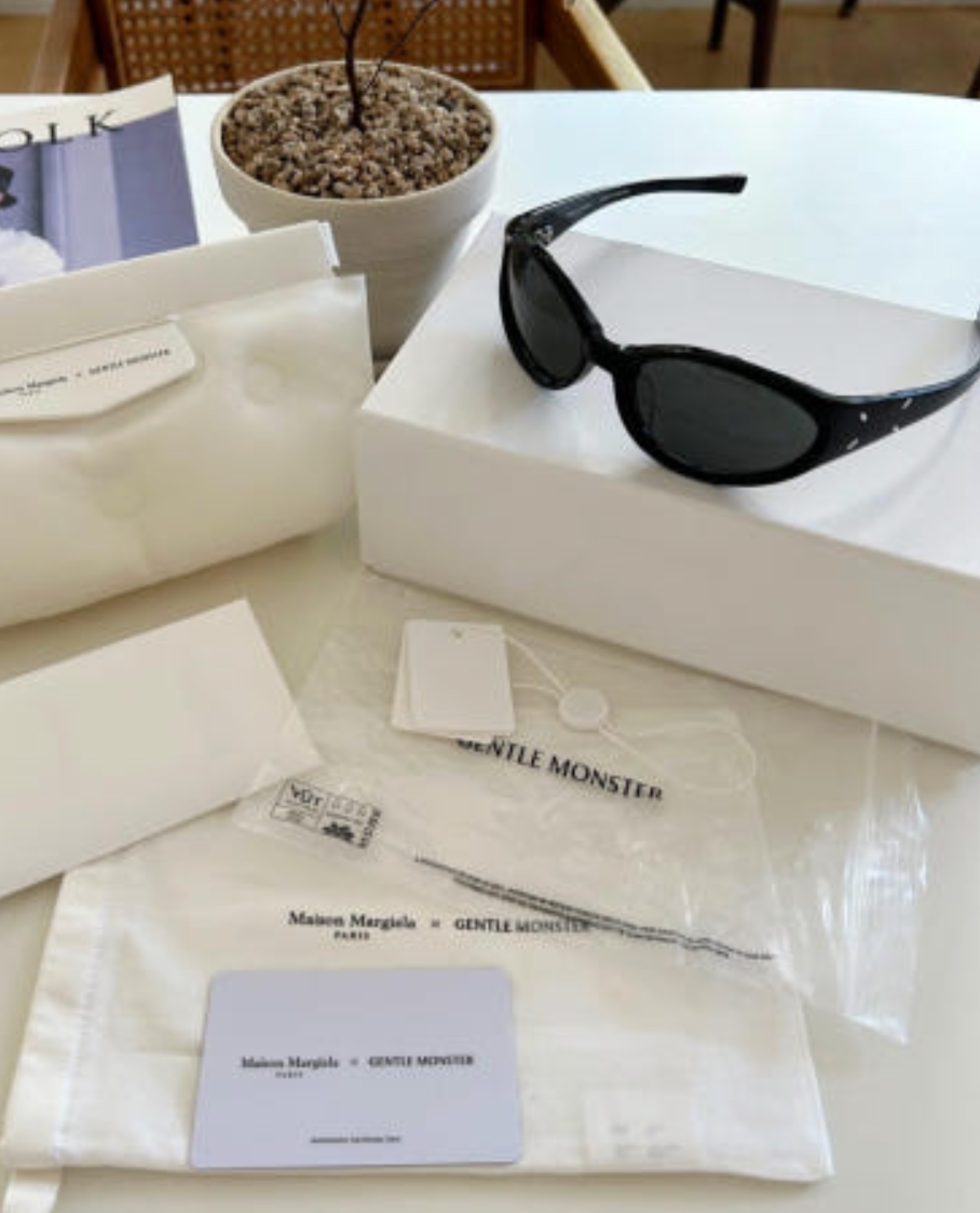 Gentle Monster x Maison Margiela MM104 Black Black / FedEx