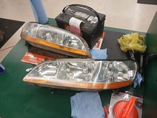 96-02 Accord Headlight Assembly Pair With Bulbs