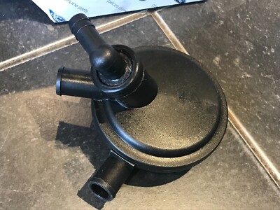 Genuine Ford MOTORCRAFT ESCORT 1.4 CVH Oil Seperator Cap 