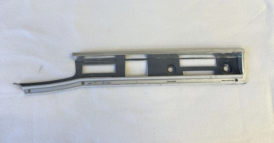 1966 Plymouth Sport Fury I II III Radio Heater Clock Dash Bezel NON A/C 66 - Image 2 of 4