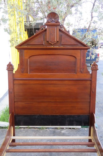 Victorian Late 1800s Carved Extra Tall Full Size 5948 - Picture 4 of 20
