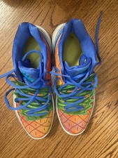 Kyrie 5 SpongeBob SquarePants Pineapple House Used Men  s Shoe Size US 9 Nike