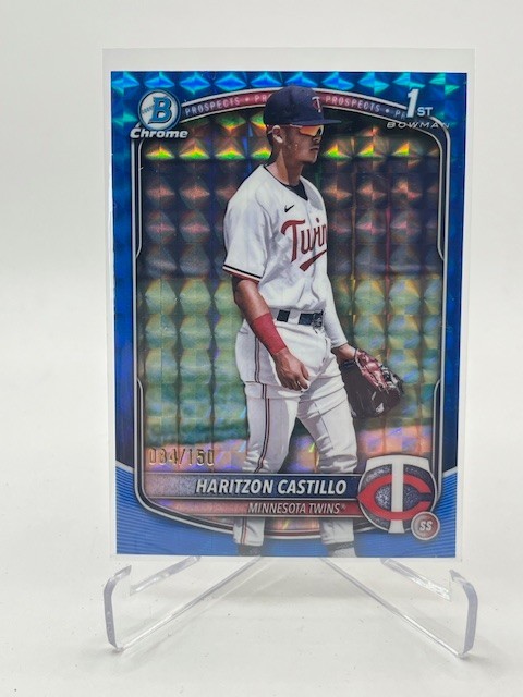 2025 BOWMAN CHROME HARITZON CASTILLO RC BLUE GEO REFRACTOR #D 084/150 TWINS 1ST