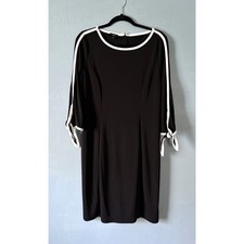 Talbots black shift dress with white trim zipper closure size large petite LP