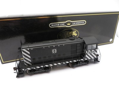 357HO - Atlas Master Line 10001596 - US Diesellok 600/660 Santa Fe - Sound - OVP