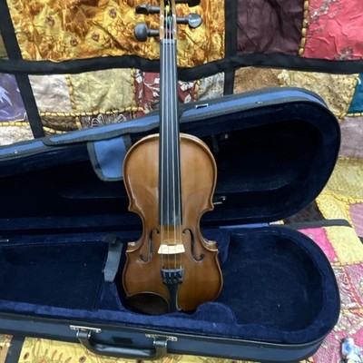 Cremona SV-115 1/8 Acoustic Violin Brown Varnish 4 Strings Chinrest Case