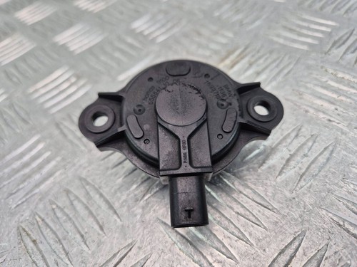 BMW 5 F10 F11 520i  Steuerventil Nockenwelle 7593719 PFF8526