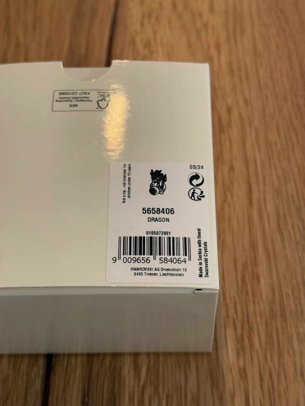 Swarovski Crystal Asian Symbols Dragon 5658406 - Brand New Boxed 11
