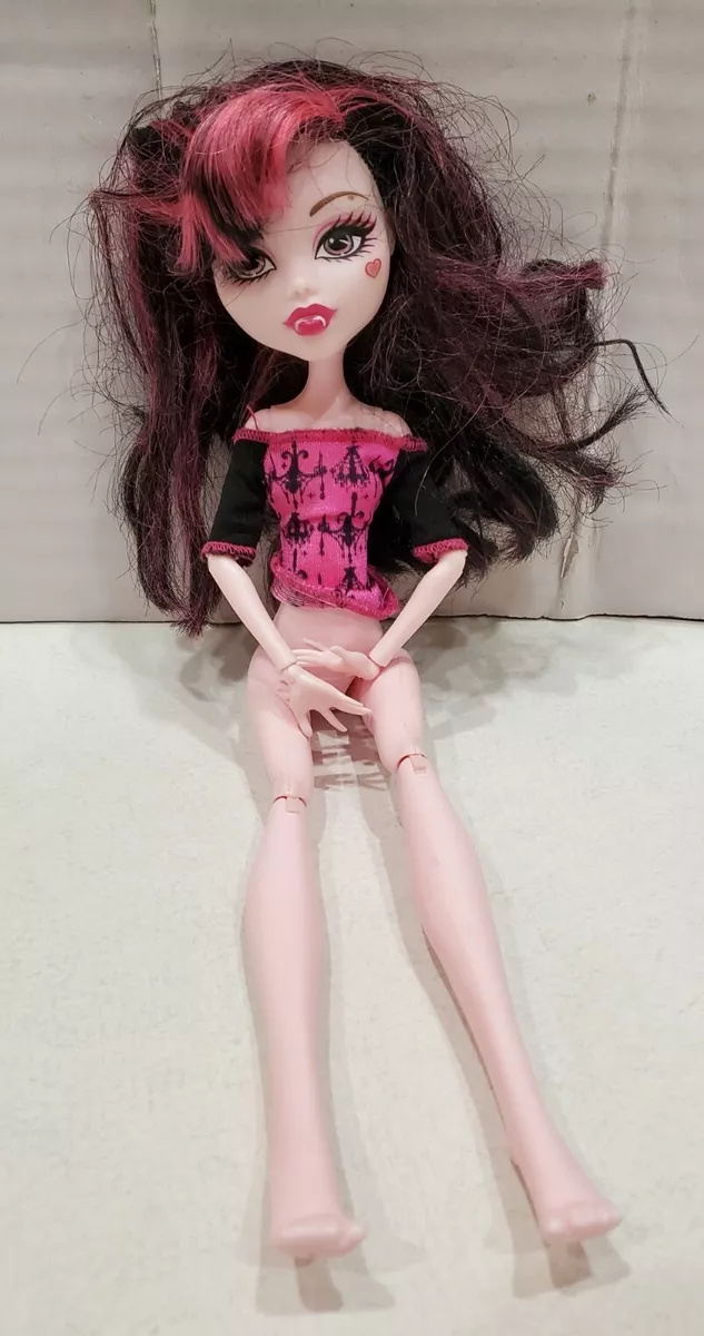 Monster high Draculaura Doll Pink