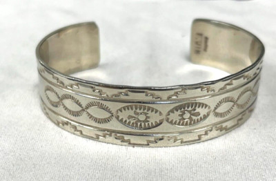 Navajo Triangle Bangle Sterling T 美品 Navajo Triangle Bangle