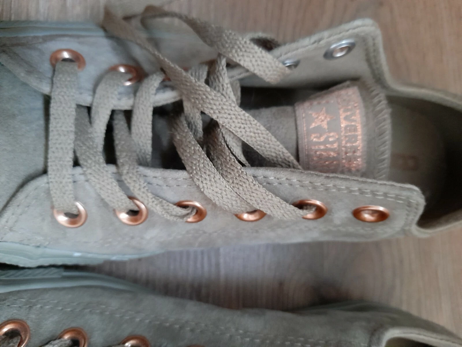 Scarpe da ginnastica basse donna Converse All Star UK 5 5. Verde con borchie oro