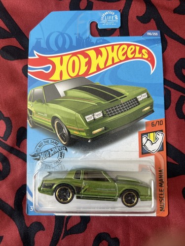 Hot Wheels 2020 Muscle Mania '86 Monte Carlo SS 1:64 Diecast Car - Green, 196/250 (Collector Numbered) - View #6