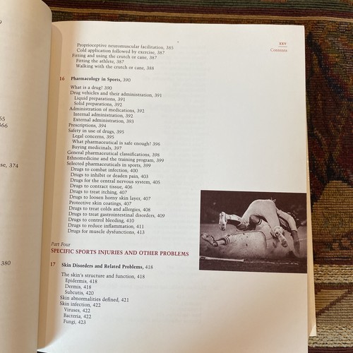 1985 ATHLETIC TRAINING COLLEGE TEXTBOOK LeRoyNeiman 49ers Bengals Clover Montana - Picture 15 of 24