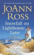 Snowfall on Lighthouse Lane (Honeymoon Harbor) - Mass Market Paperback - GOOD