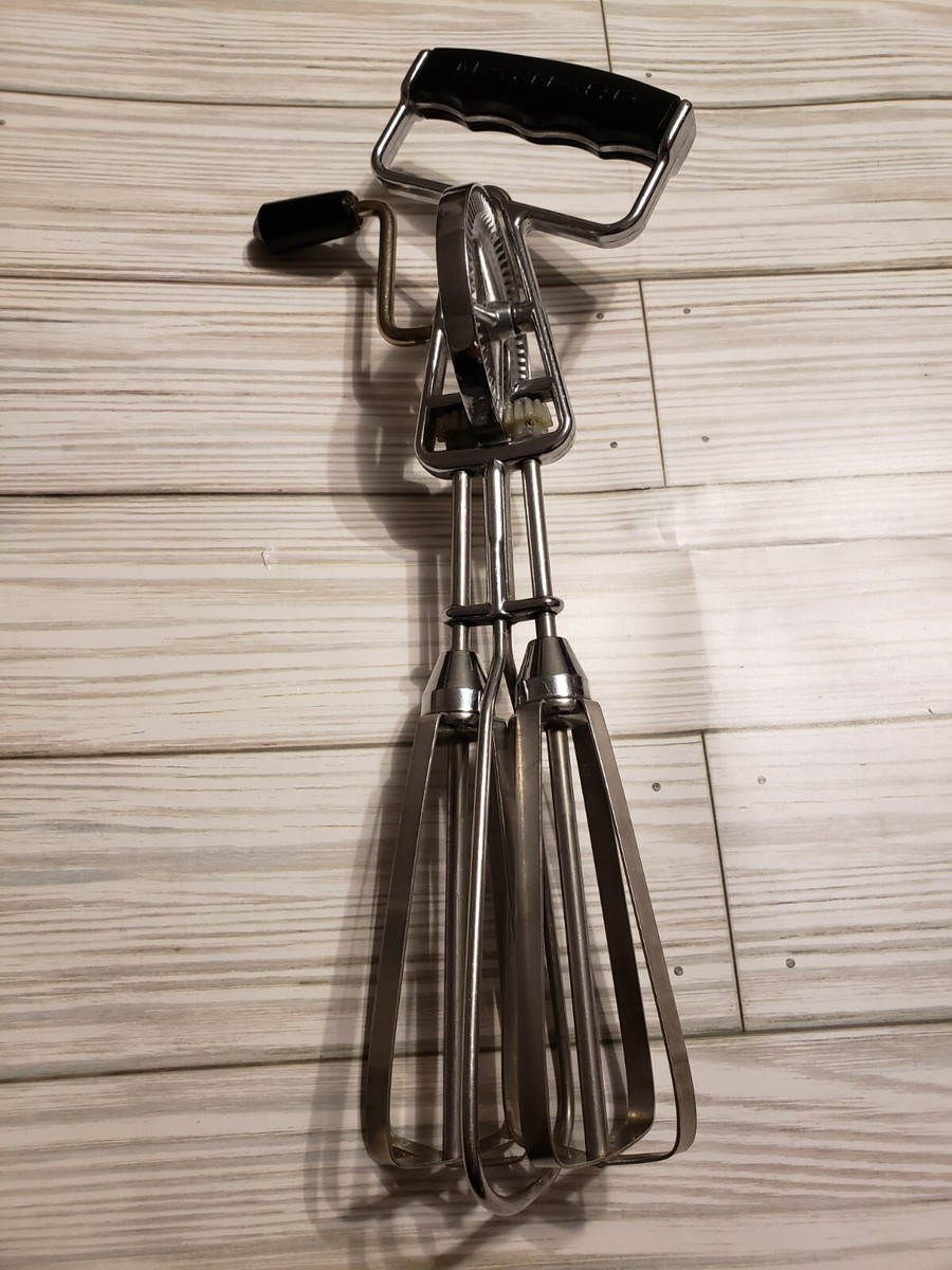 Vintage egg Beater Mixer (JL) Vintage egg Beater Mixer (JL)