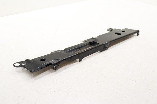 2017-2024 LAND ROVER DISCOVERY FRONT RIGHT SIDE FENDER UPPER SUPPORT BRACKET OEM - Picture 4 of 16