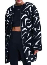 NWT Nike Womens Swoosh Loose Fit High-Pile Jacket Size M Black White FV8025-010