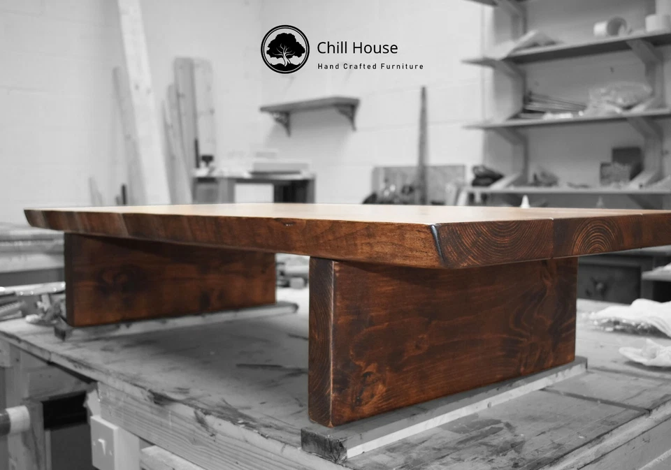 Waney / Live Edge Coffee Table Rustic Solid Wood Chunky Vintage Low Rustic Oak - Image 2 of 4