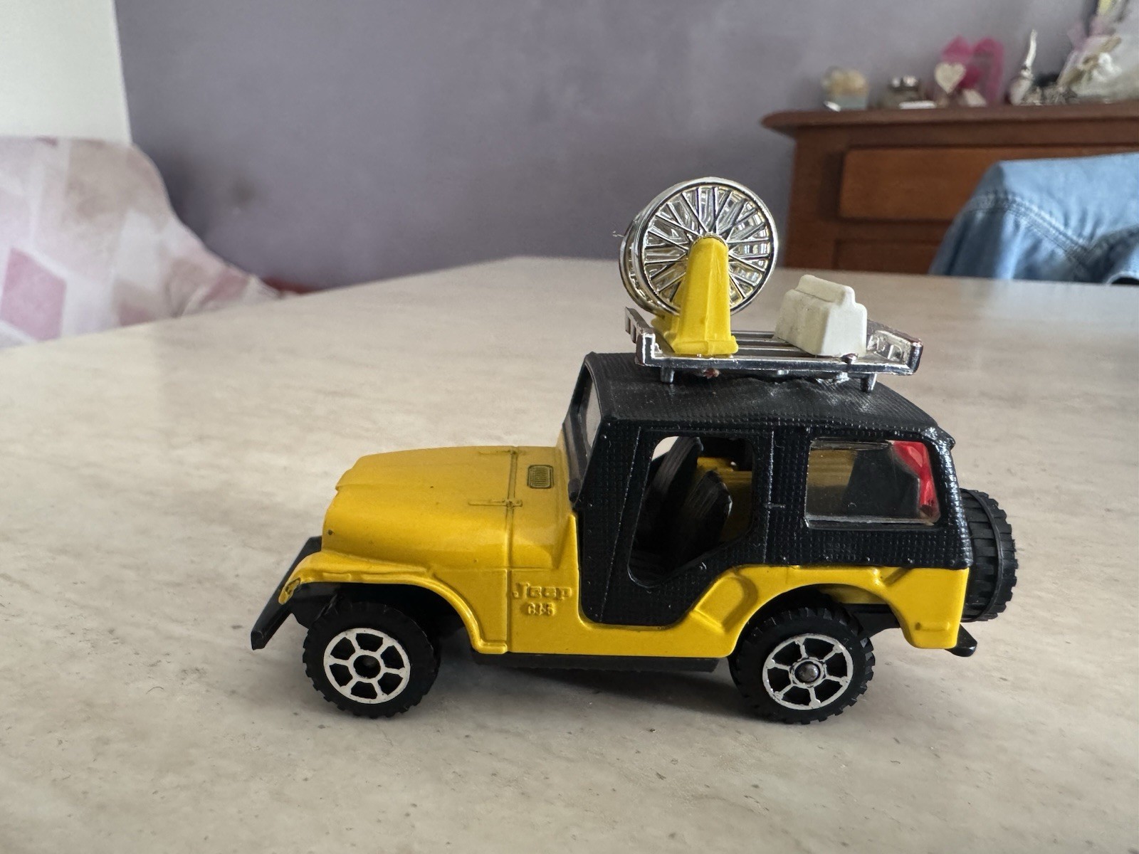 Foto 2 di 9