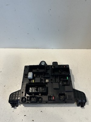 Fuse Box 13368651 for Vauxhall Astra J GTC 2014 Rhd
