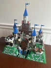 Lego Castle Kingdoms 6098 King Leo’s Castle incomplete Missing 3 Minifigures