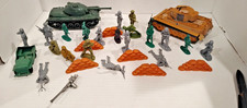 Mixed Lot Of 32 Vintage Plastic Army Men Soldiers Figures Tank Gun